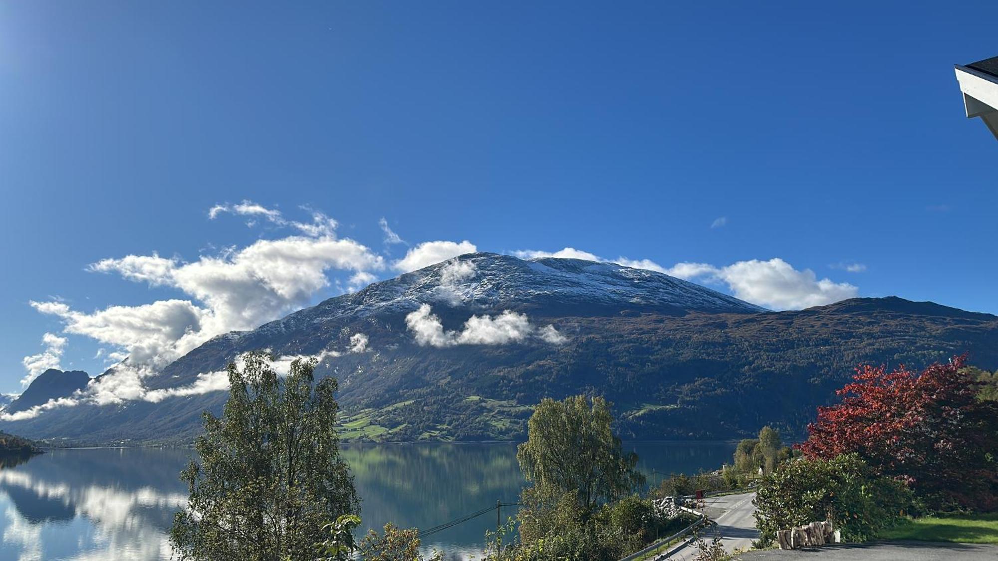 Solvik #Apartment #Loen Extérieur photo